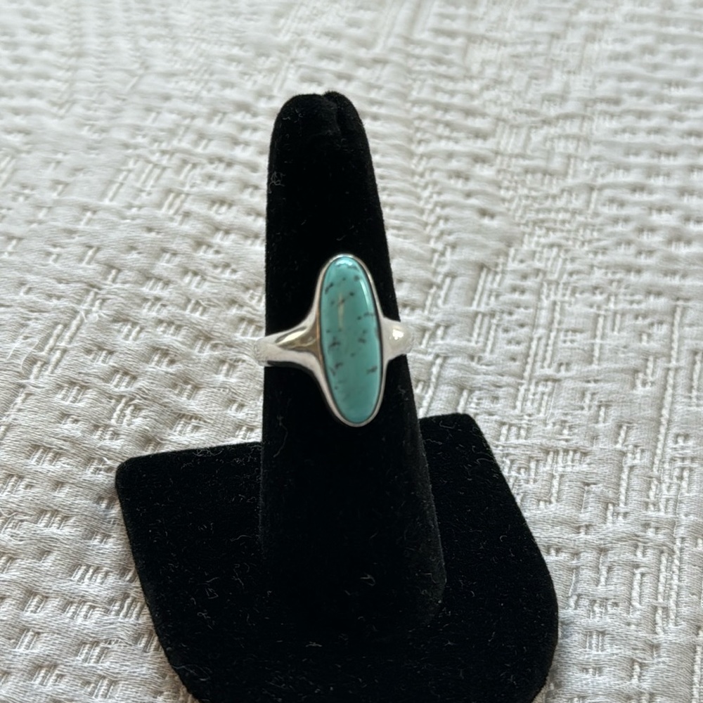 Turquoise oval set in sterling silver, size 7.75